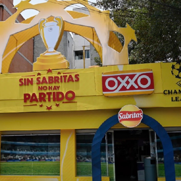 Letras 3D luminosas para fachada de negocio moderno en México con iluminación LED y diseño corporativo premium